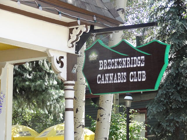 6020555126 c6becb4873 z What You Need to Know About the Breckenridge Cannabis Club