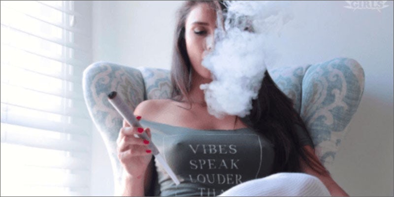 5 reasons girls smoke are best chair 5 Reasons Why Girls Who Smoke Weed Are The Best
