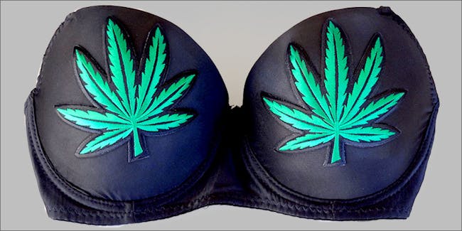 naked girls smoke weed and fuck hot indian babes with handcuffs pics
