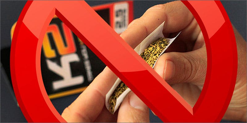 k2 in uk prisons rolling joint The Devastating Effect Synthetic Cannabis Is Having In UK Prisons