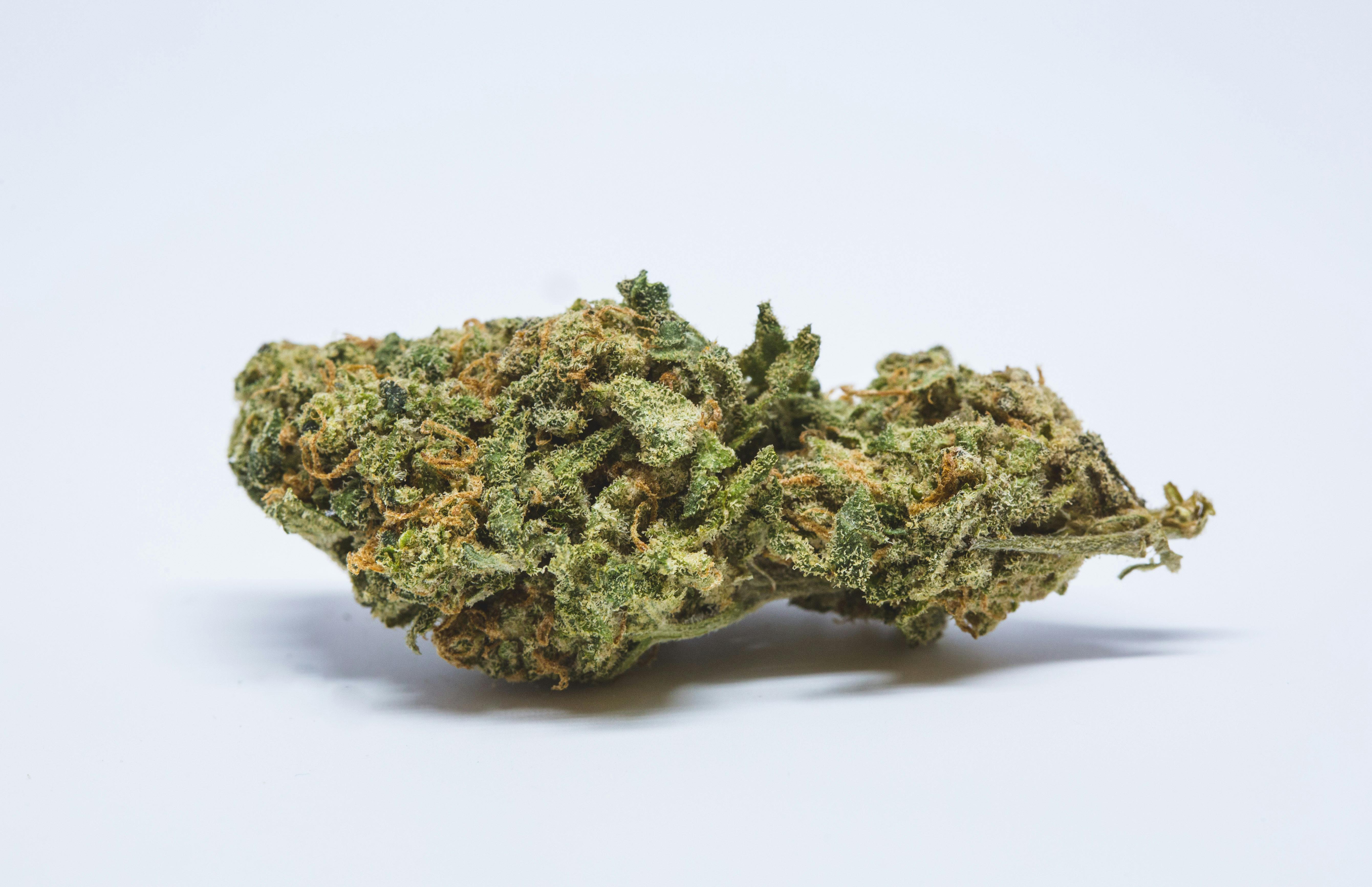 Candy Kush Weed; Candy Kush Cannabis Strain; Candy Kush Hybrid Marijuana Strain