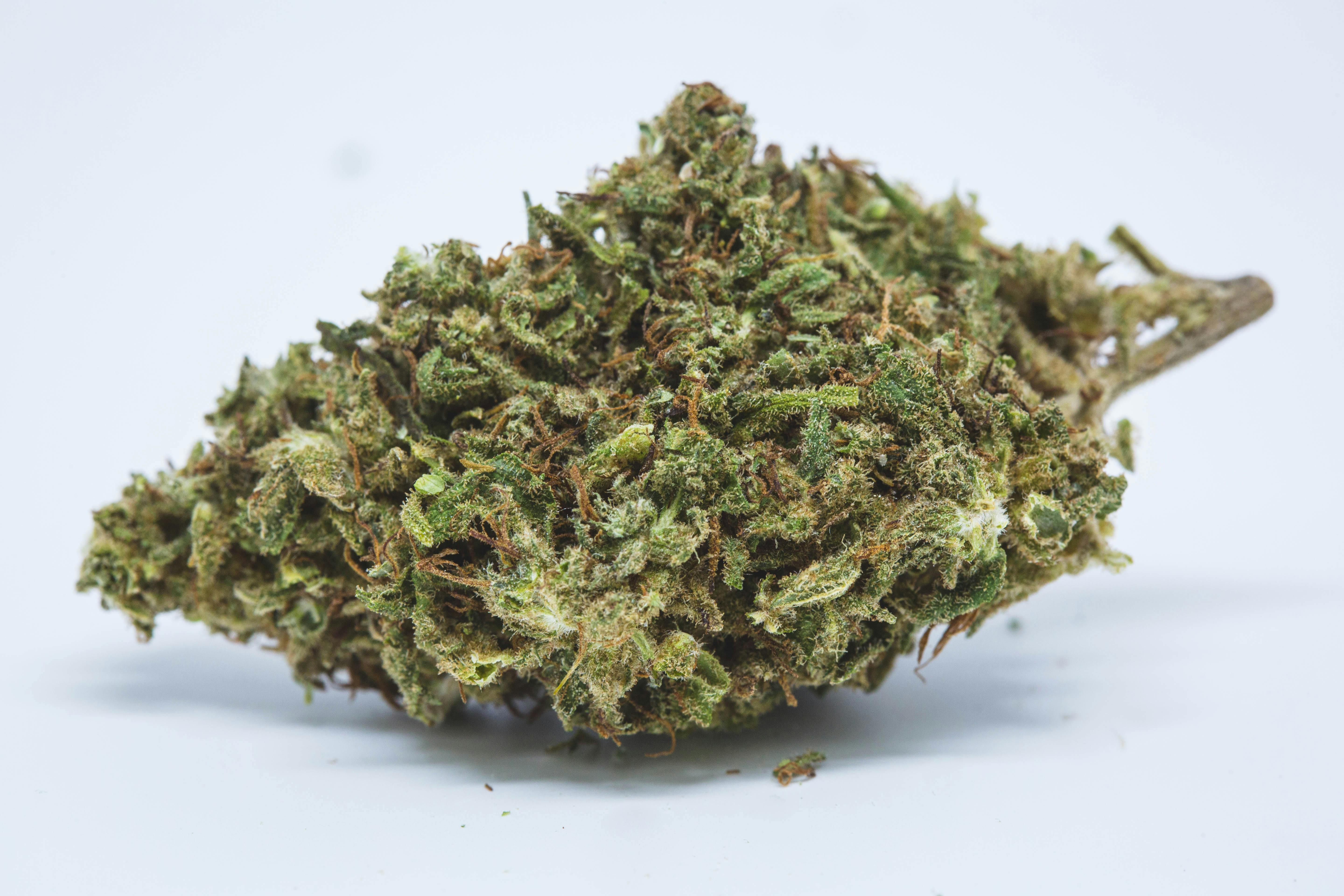 Thai Weed; Thai Cannabis Strain; Thai Sativa Marijuana Strain