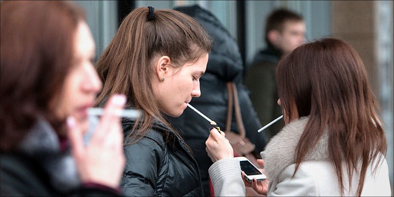 10 Tricks To 2 10 Tricks To Get Away With Smoking Weed In Public