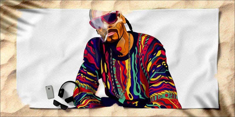 Snoop Dogg And 5 9 Things You Need In Your Life If You Love Snoop Dogg And Weed