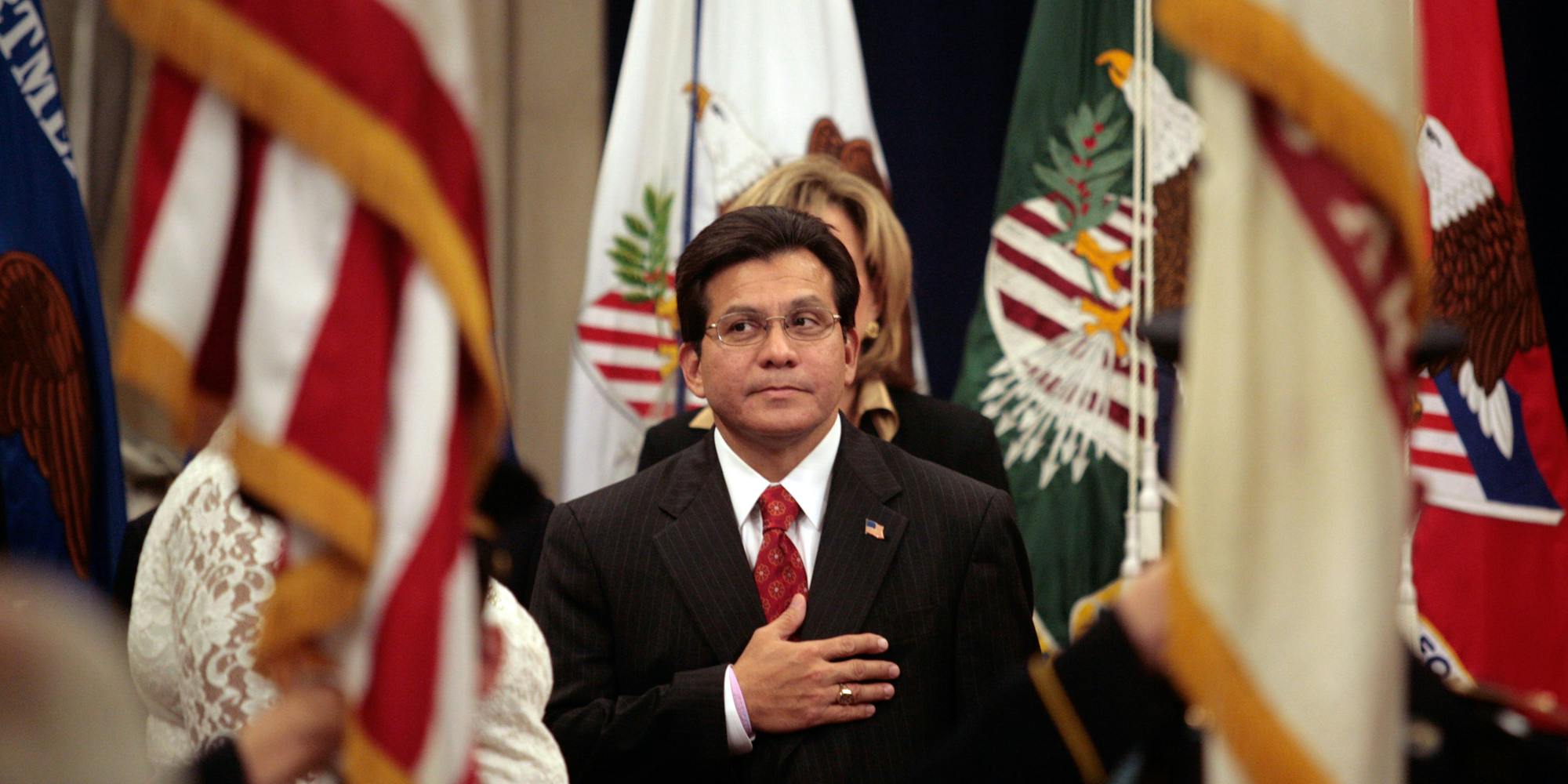 General Alberto Gonzales calls out jeff sessions for marijuana stance