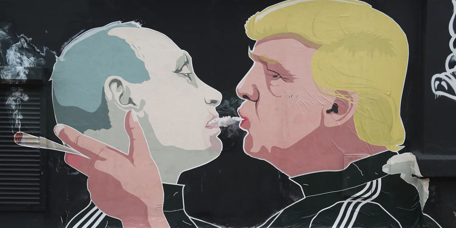 Mural Depicts Donald Trump And Vladimir Putin