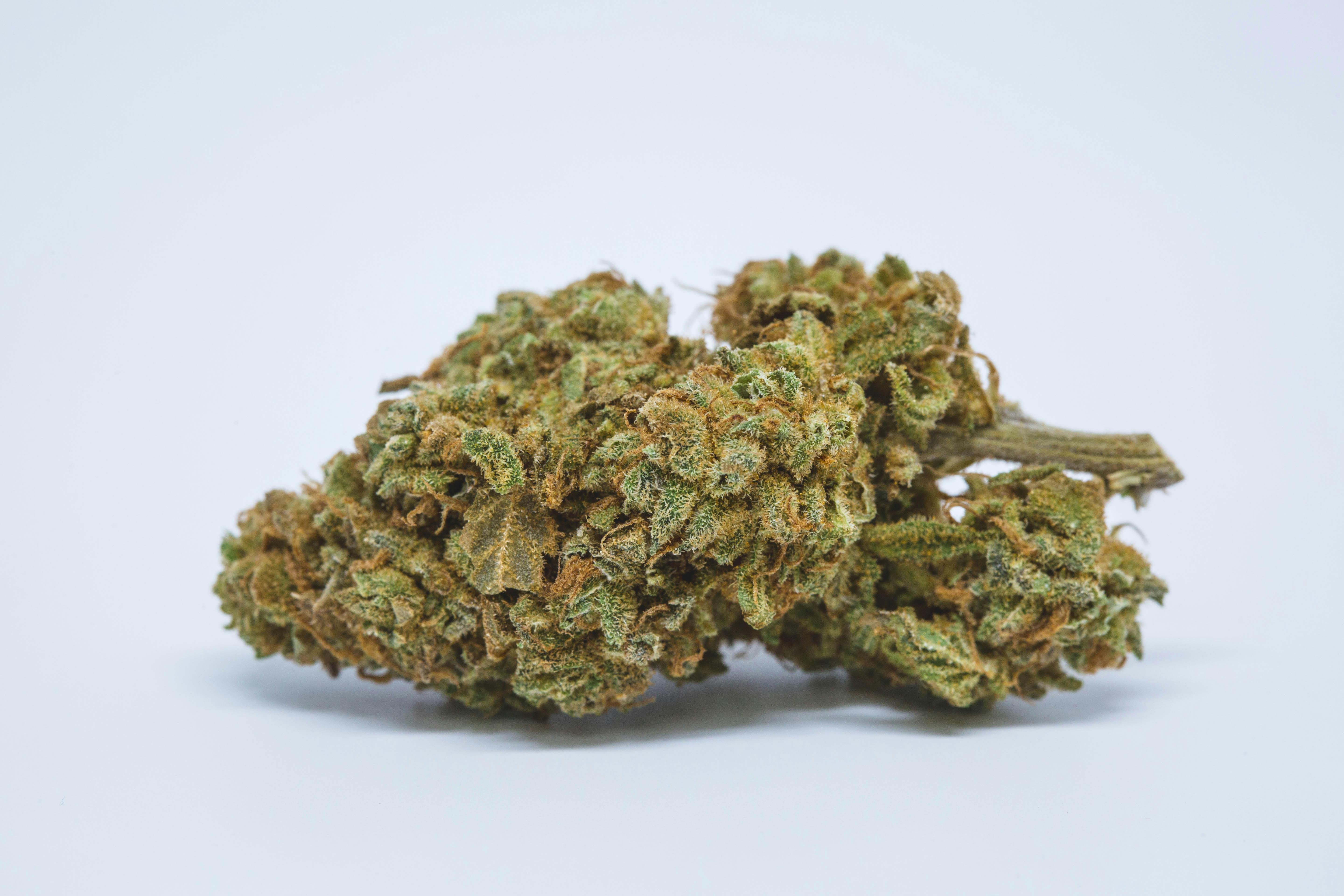 Mean Green Weed; Mean Green Cannabis Strain; Mean Green Hybrid Marijuana Strain