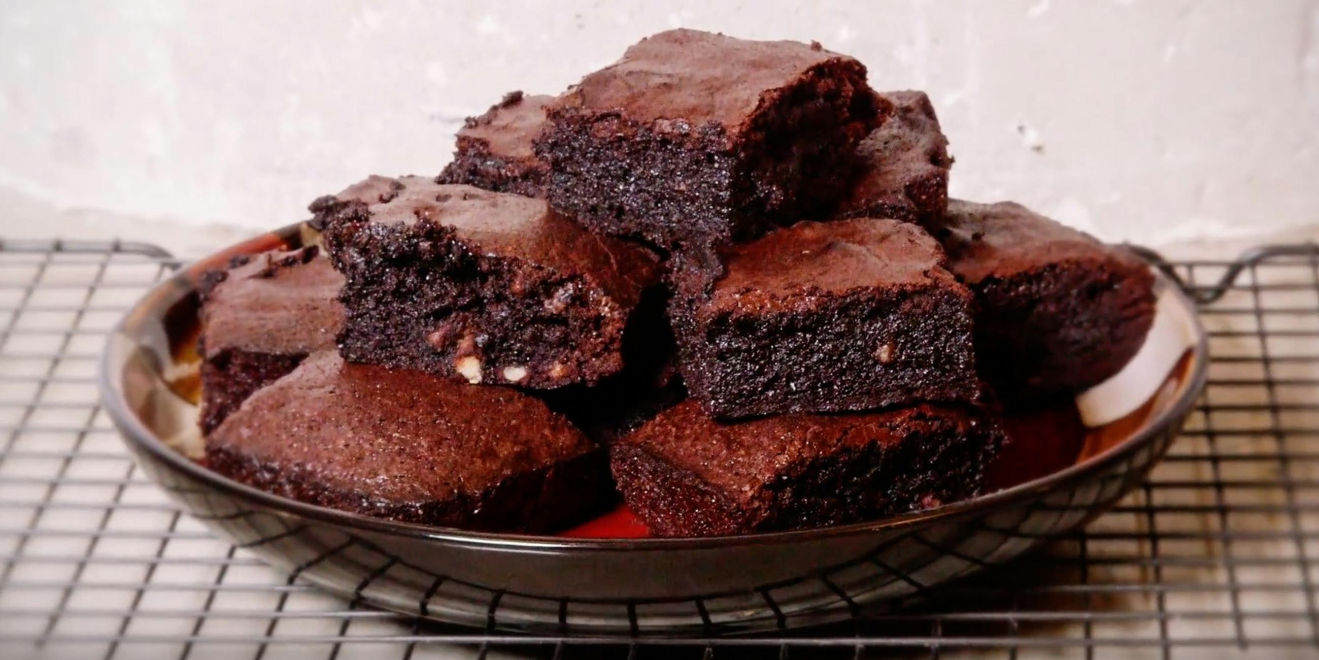 How To Make Easy-Peasy Pot Brownies