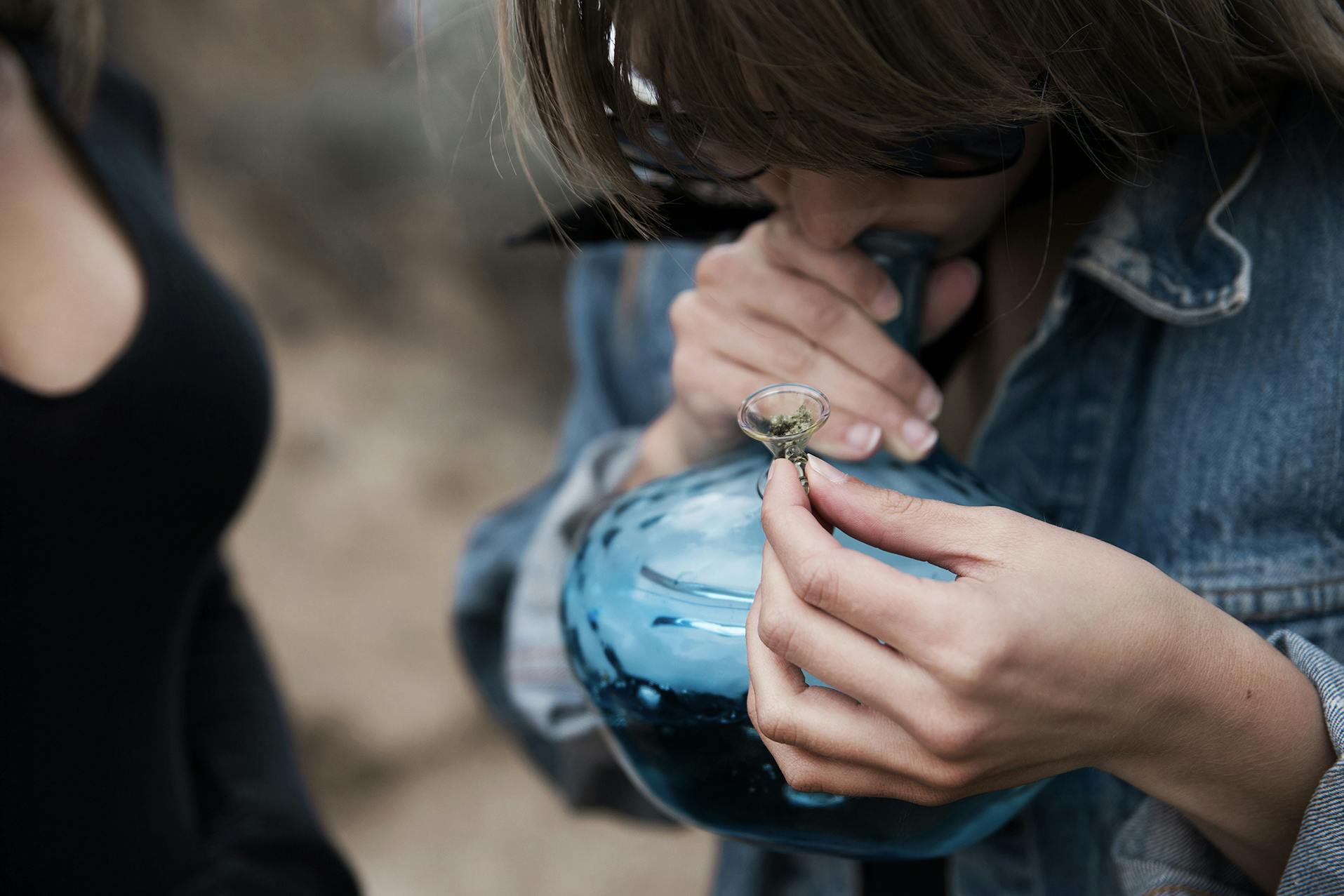 Jane West My Bud Vase2 Herbs Guide To All The Best Bongs For Smoking Weed