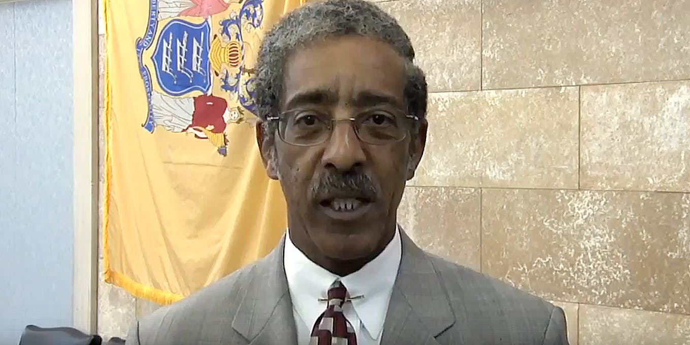 Maine Governor Paul LePage Blocks Recreational Marijuana Sales