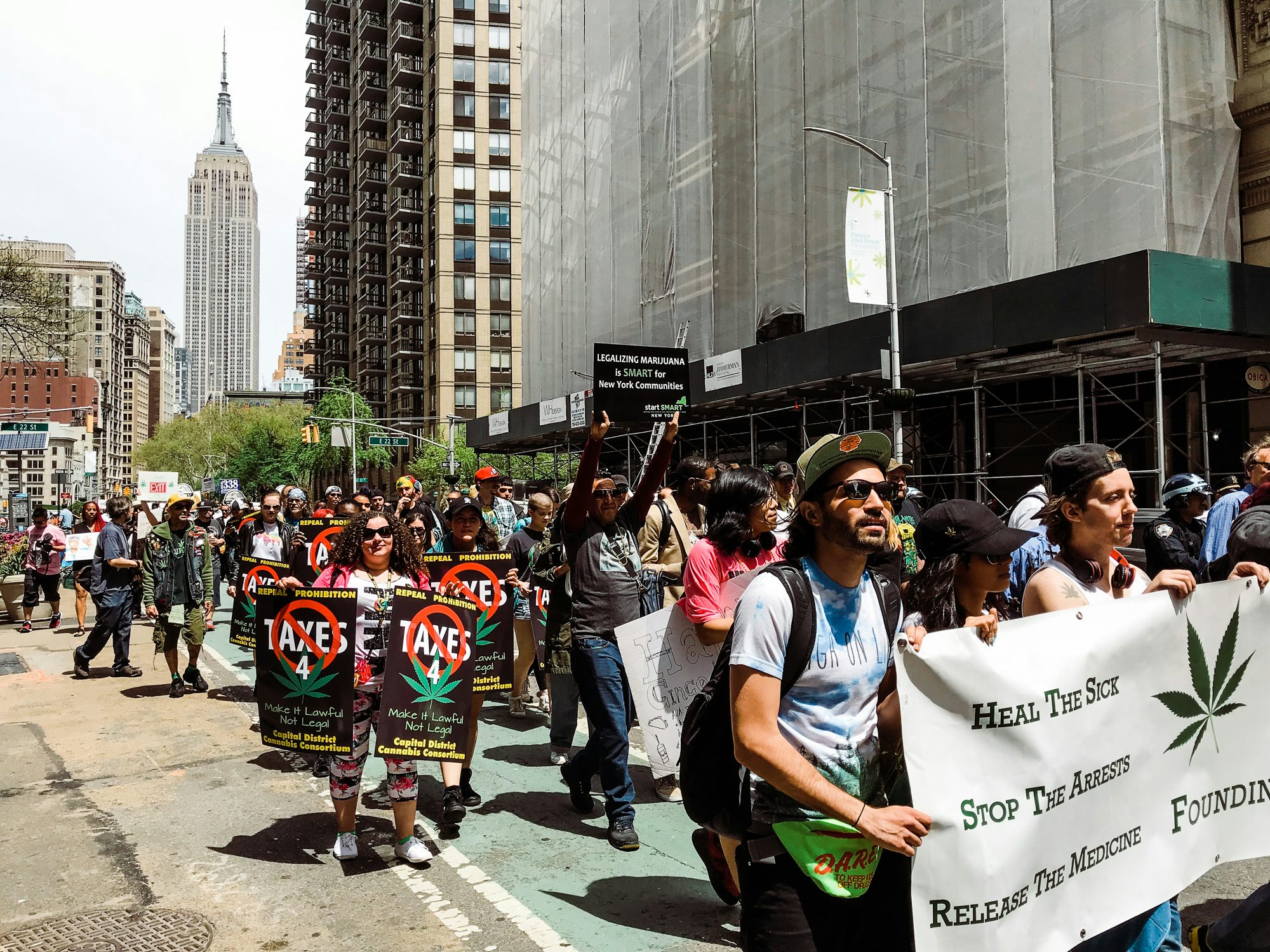 IMG 0972 Study Confirms That Alcohol And Tobacco Are Way More Dangerous Than Cannabis