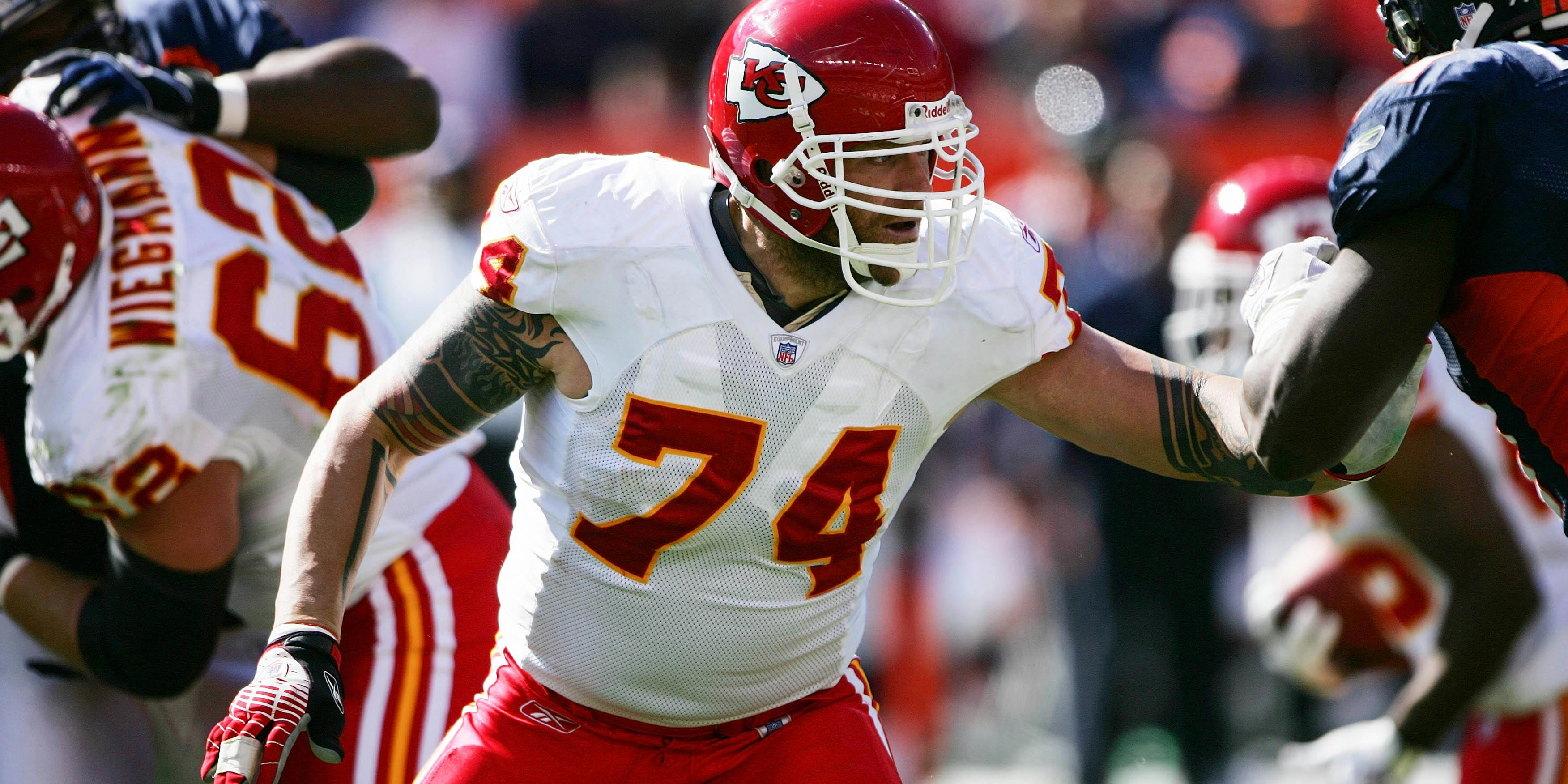 DENVER - SEPTEMBER 17: Offensive tackle Kyle Turley, #74 of the Kansas City Chiefs, blocks during the game against the Denver Broncos at INVESCO Field at Mile High on September 17, 2006 in Denver, Colorado. Turley is now retired from the NFL and an advocate for CBD for CTE, a condition which severely disrupts the lives of many former athletes. (Photo by Doug Pensinger via Getty Images)