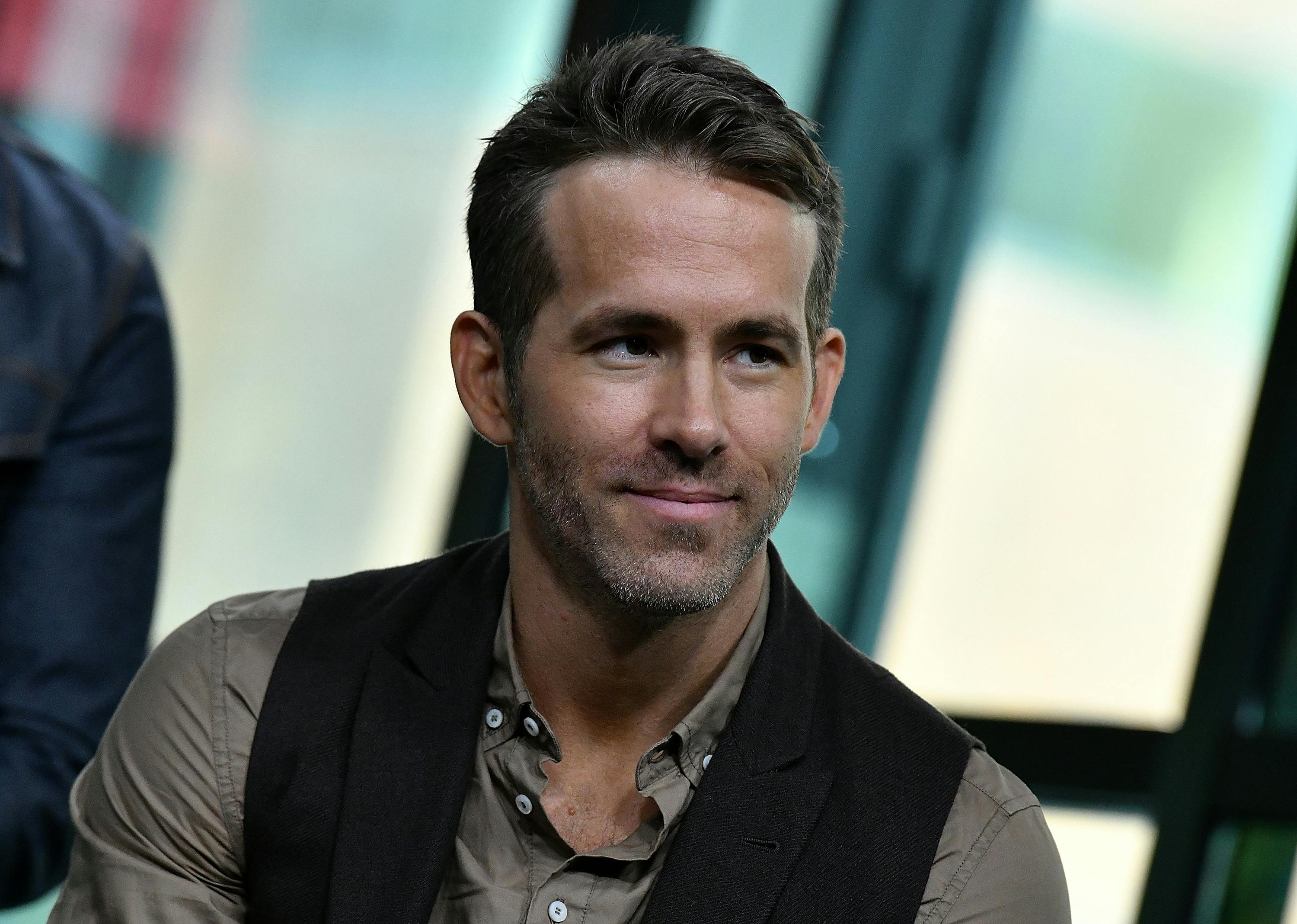 Have You Ever Seen Home Alone on Weed0 Stoned Alone: Ryan Reynolds to Star in Home Alone Remake