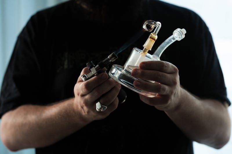 How To Dab Cannabis Concentrates 3 of 8 What is Dabbing, and How To Dab Cannabis Concentrates