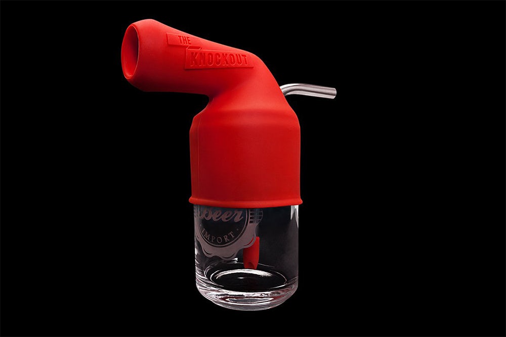 A Complete Guide to All the Best Bongs on the Market15 copy A Complete Guide to All the Best Bongs on the Market