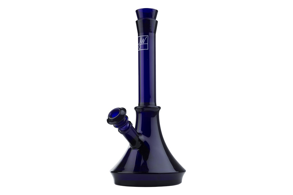 A Complete Guide to All the Best Bongs on the Market9 A Complete Guide to All the Best Bongs on the Market