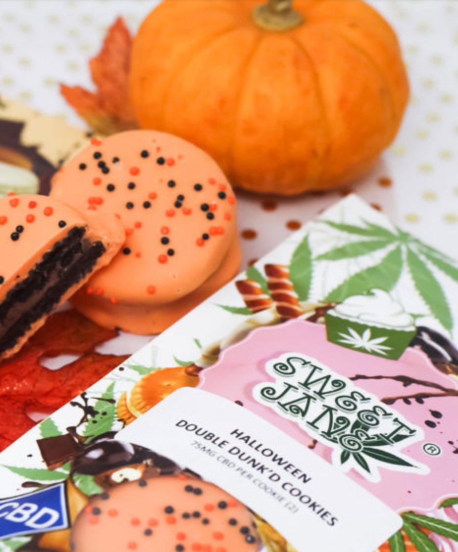 The Best Halloween Edibles for Weed Lovers in all 50 States4 Watch Snoop Dogg Smoke A Blunt In Front Of The White House