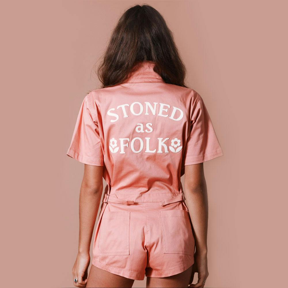 Weed Fashion That Says ‘I Love Cannabis, But I’m Tasteful About It