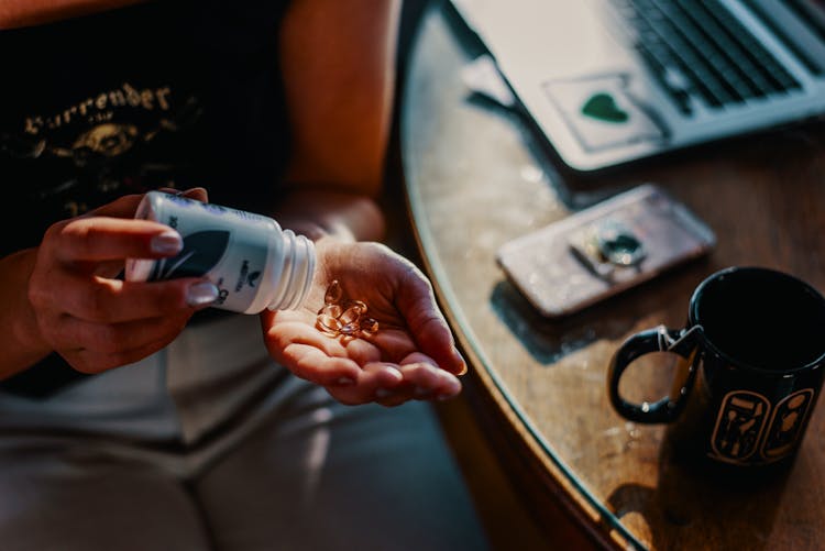 Best CBD Capsules 4 These Are The Best CBD Capsules For Sleep, Pain and More