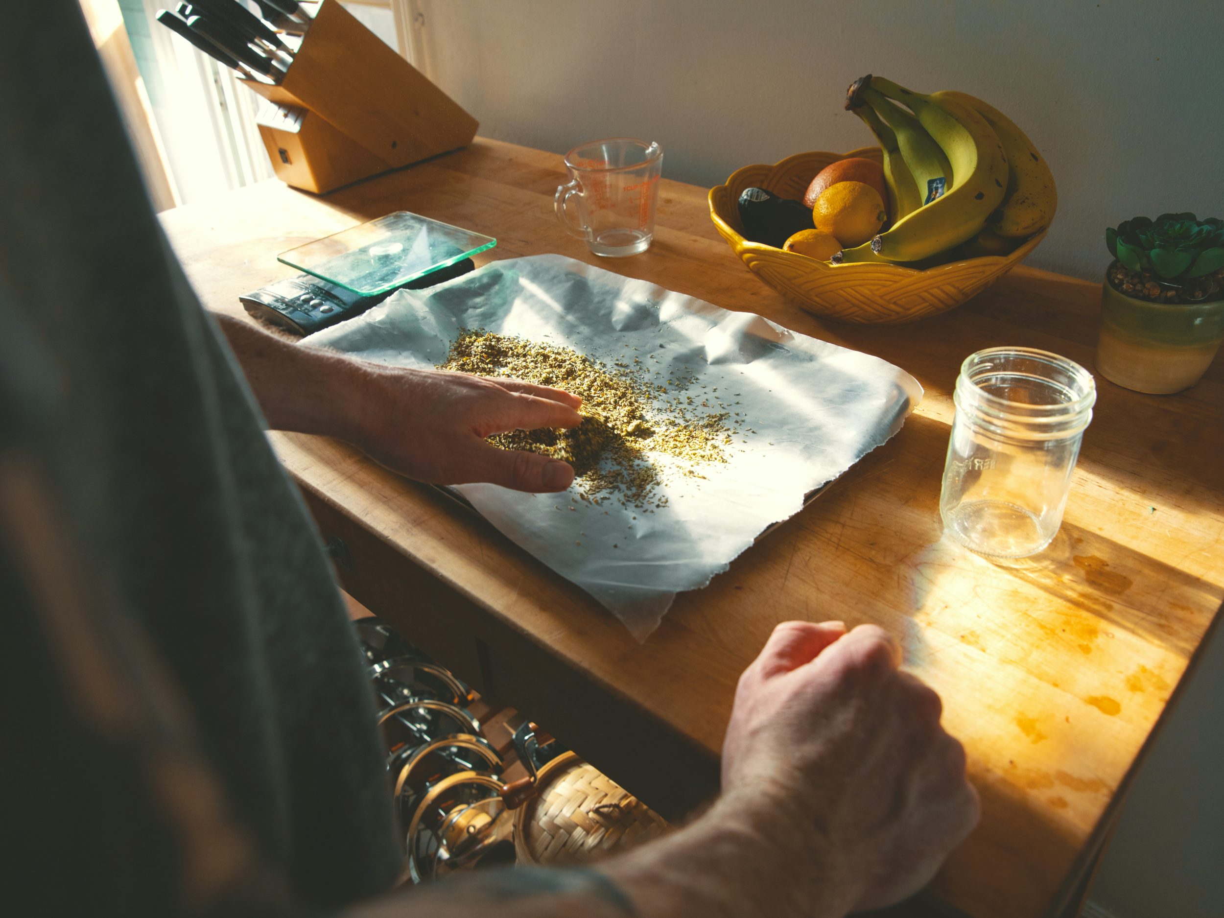 How to Make Cannabis Tincture 102 e1548365331558 Heres How to Make Cannabis Tincture in Your Own Kitchen